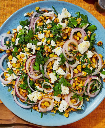 Салат из жареной кукурузы и феты Салат из жареной кукурузы и феты